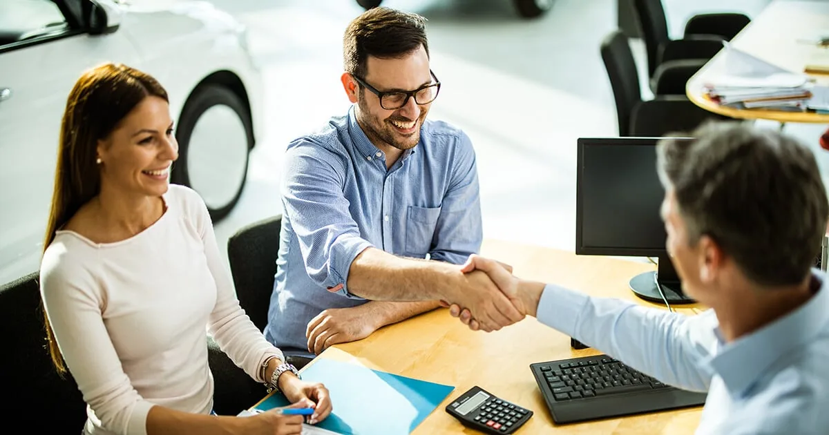 How to buy a car: 17 steps to ownership + free checklists